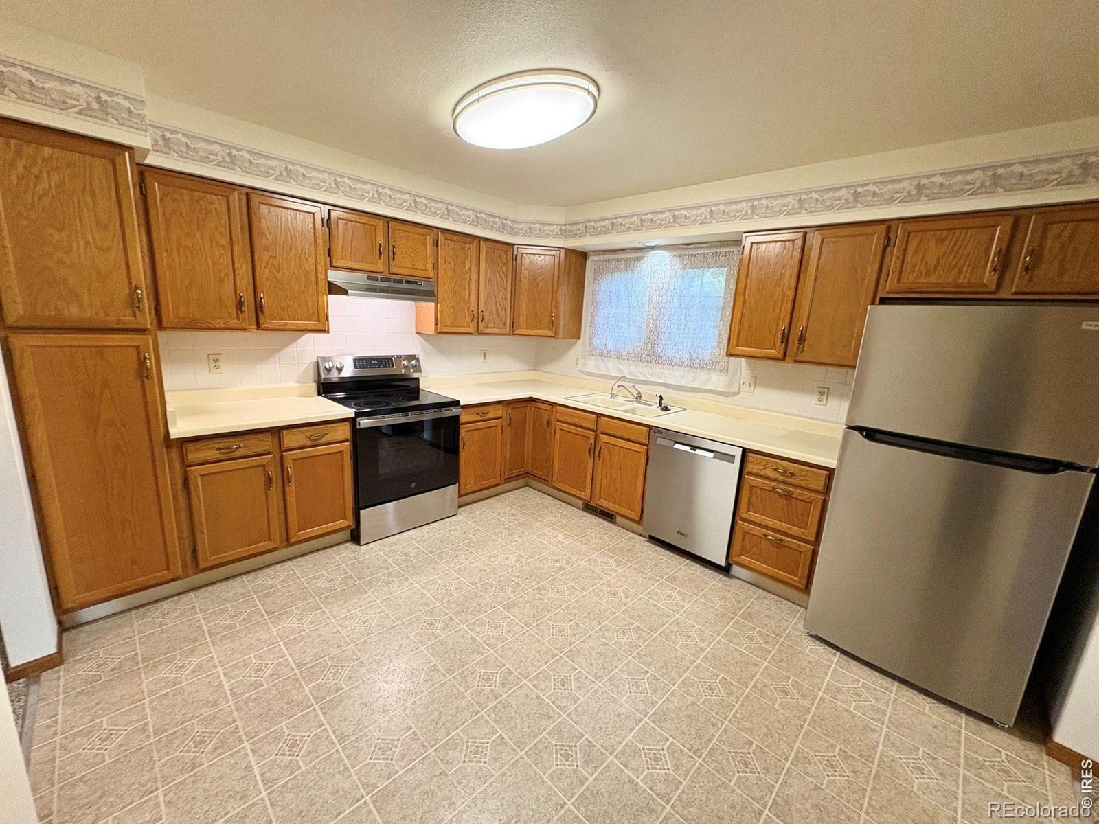2400 Elmhurst Place Longmont CO 80503