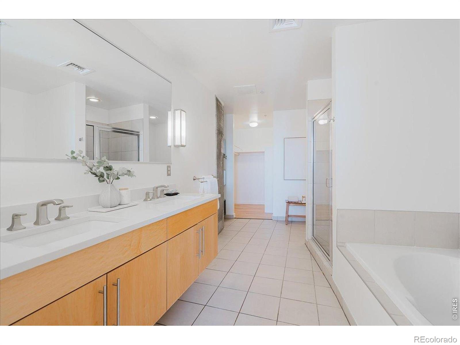 1925 W 32nd Avenue Denver CO 80211