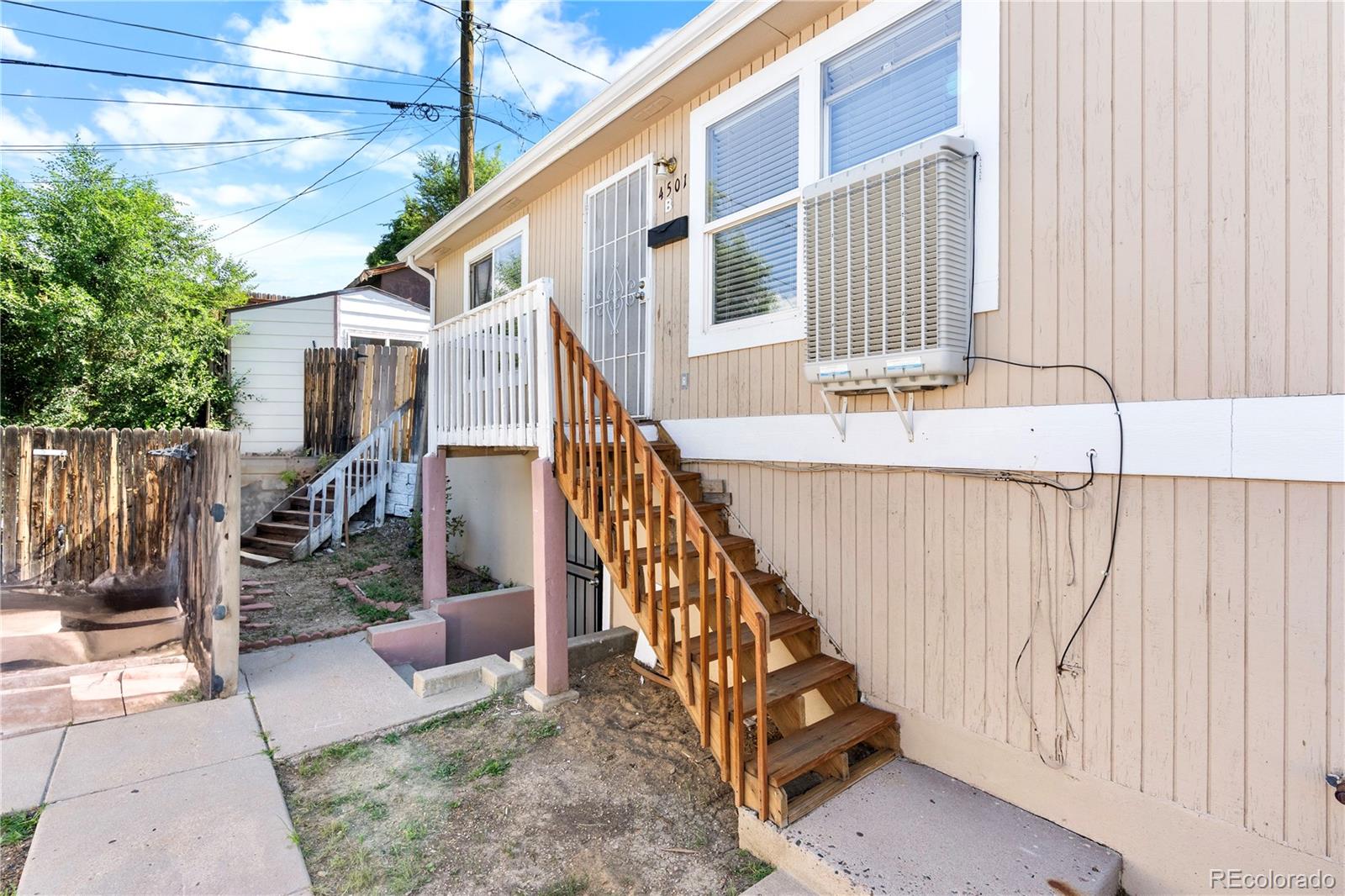 Denver CO, 4501 W Alaska Place, Unit B