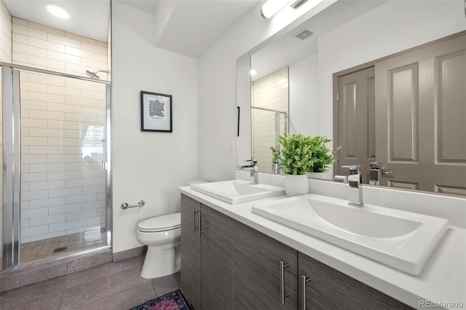2200 Tremont Place Denver CO 80205