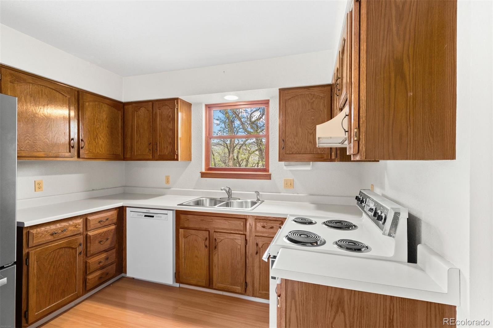 904 Homestake Drive Golden CO 80401