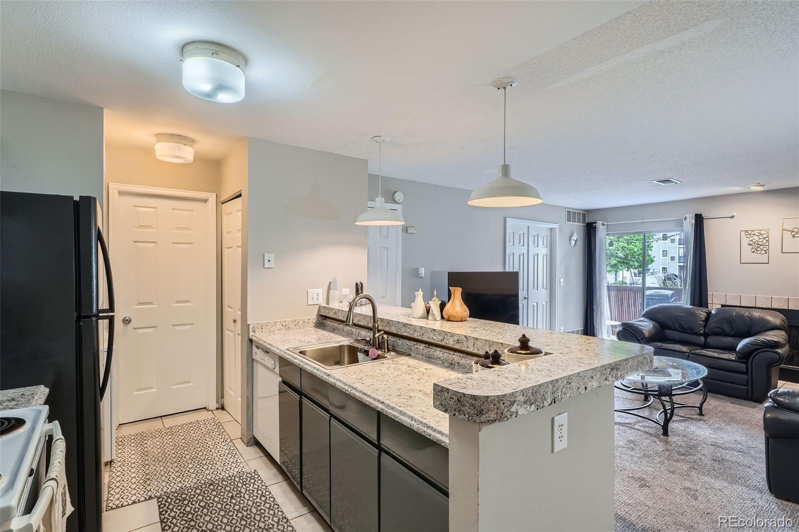 2575 S Syracuse Way Denver CO 80231