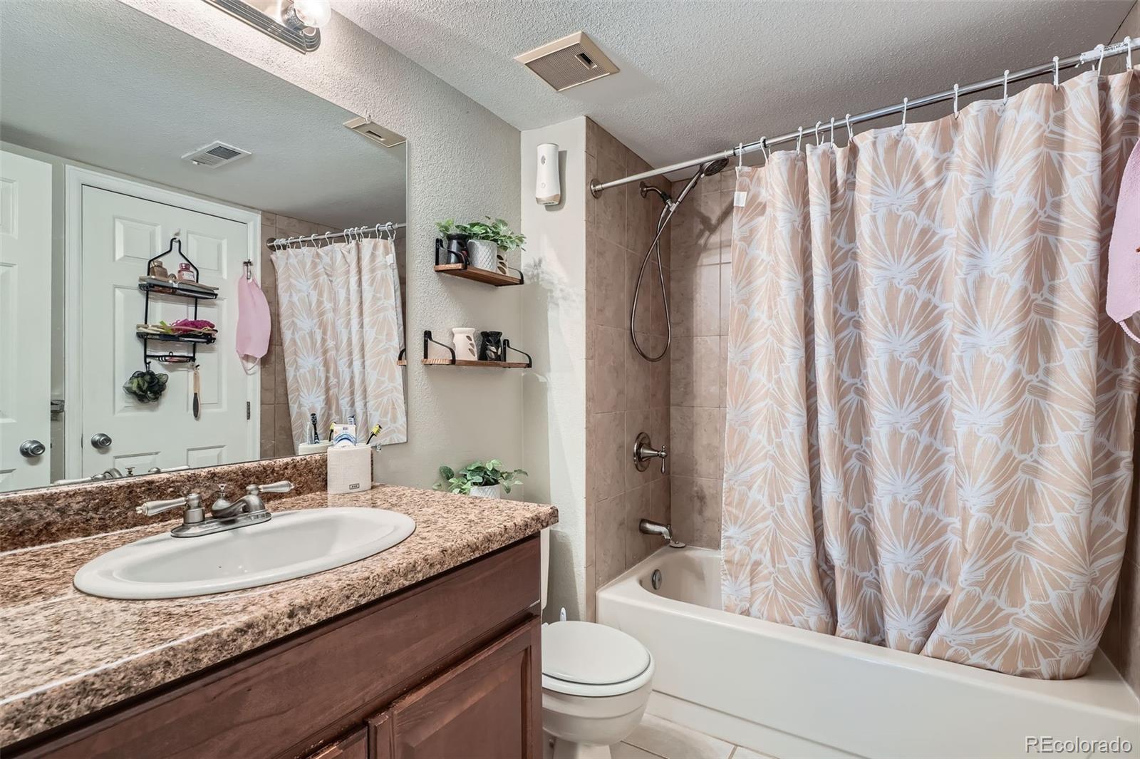 2575 S Syracuse Way Denver CO 80231