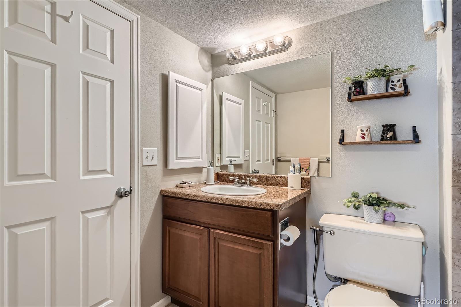 2575 S Syracuse Way Denver CO 80231