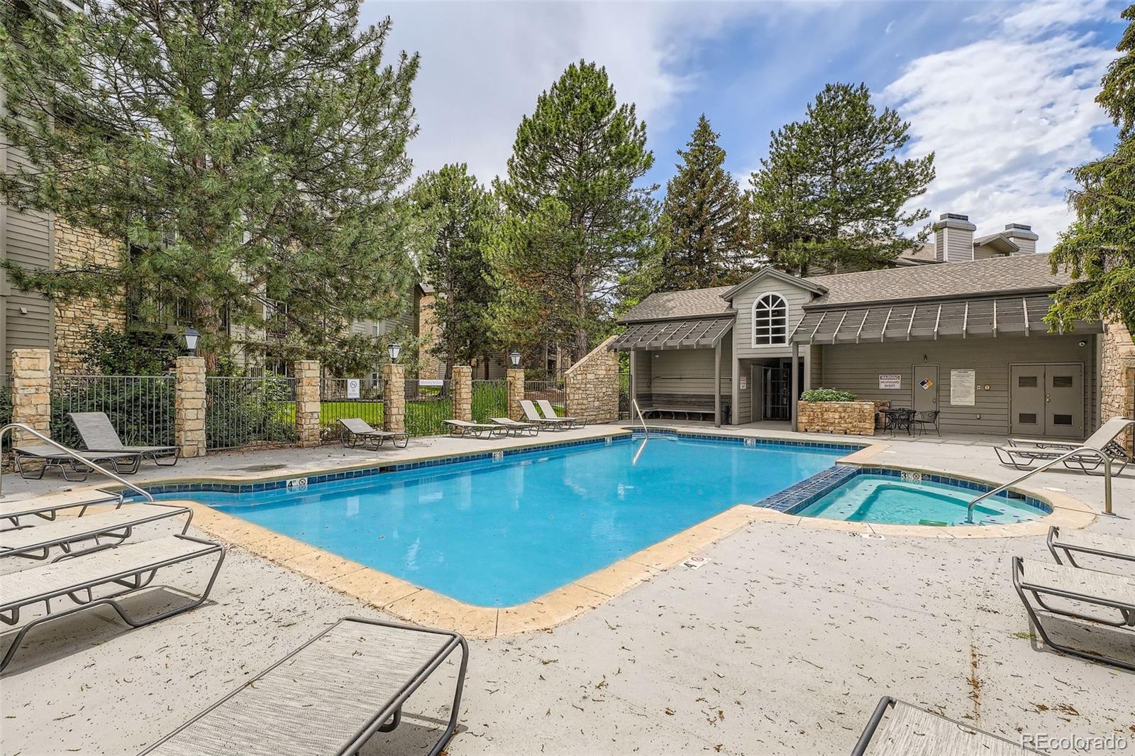 2575 S Syracuse Way Denver CO 80231