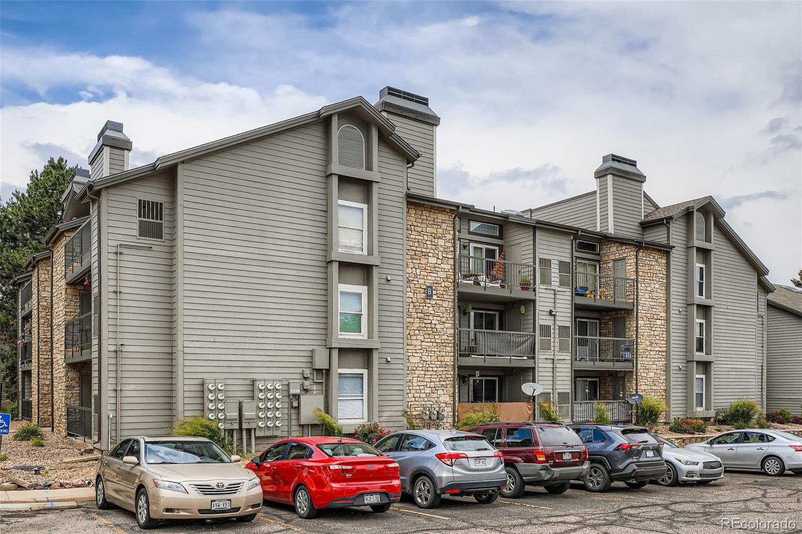 2575 S Syracuse Way Denver CO 80231