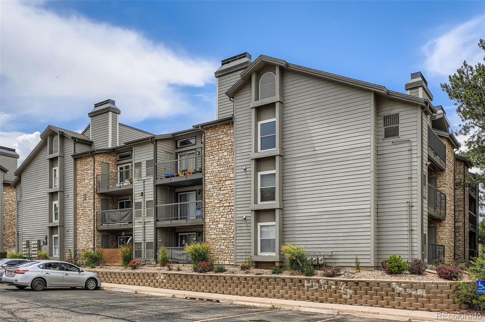 2575 S Syracuse Way Denver CO 80231