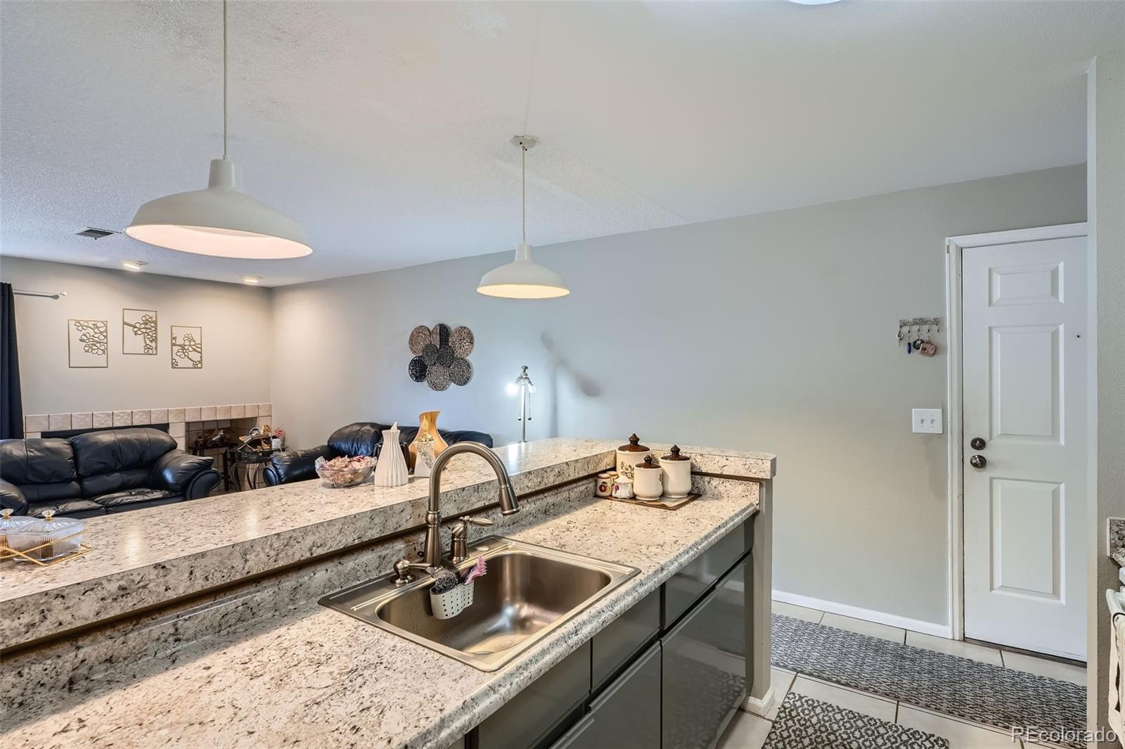 2575 S Syracuse Way Denver CO 80231