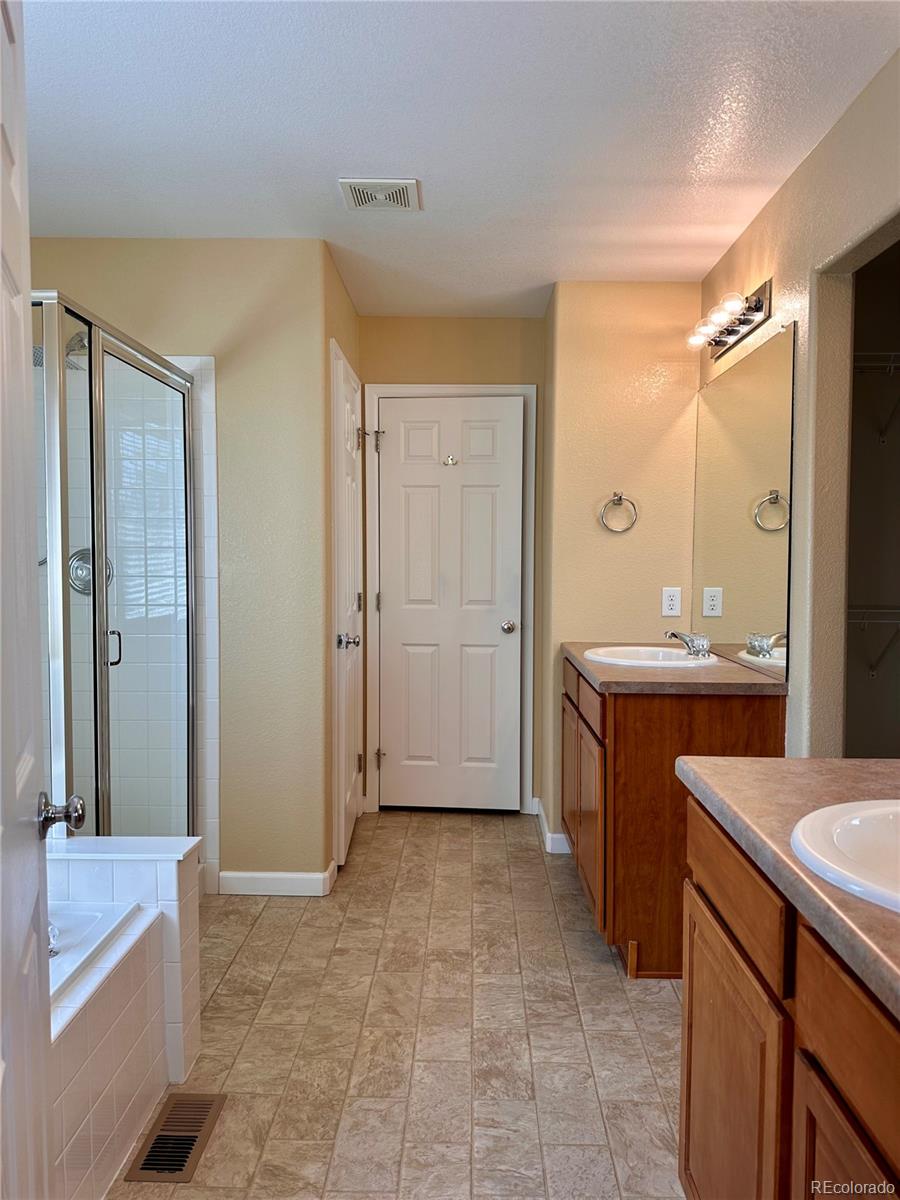 22843 E Briarwood Place Aurora CO 80016