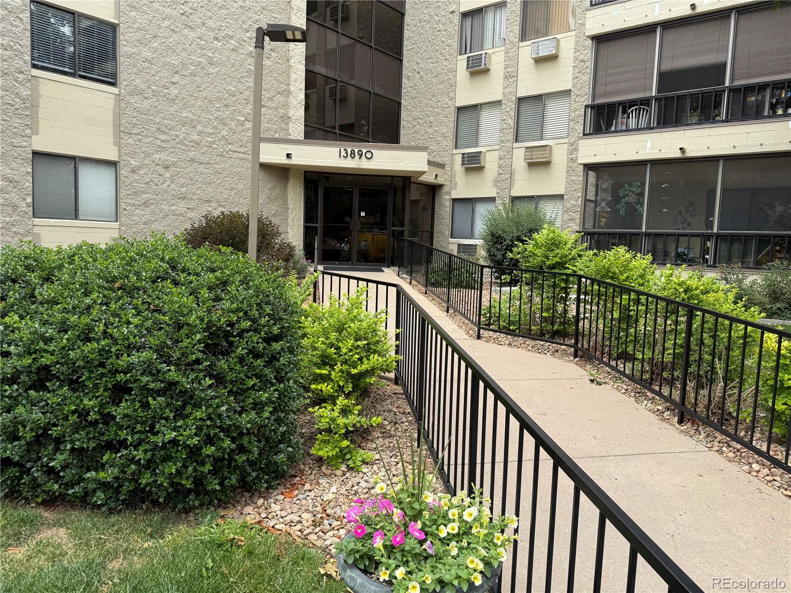 13890 E Marina Drive Aurora CO 80014