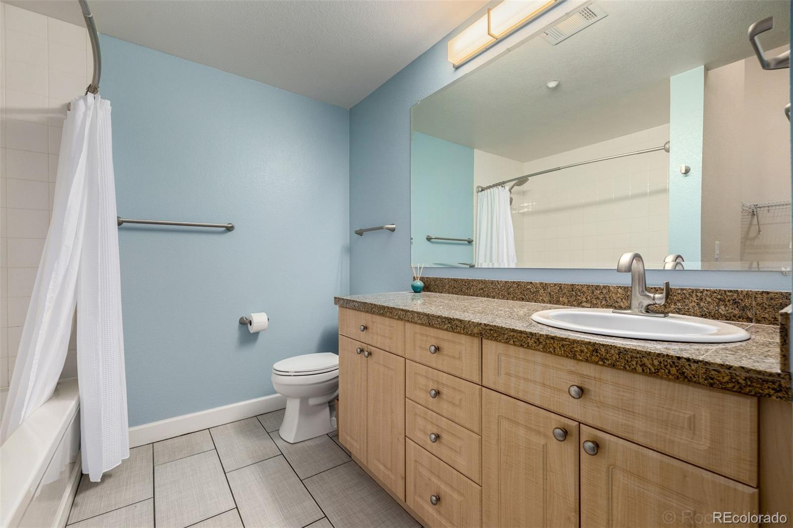 5677 S Park Place Englewood CO 80111