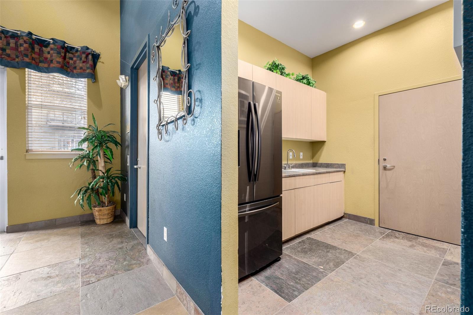 5677 S Park Place Englewood CO 80111