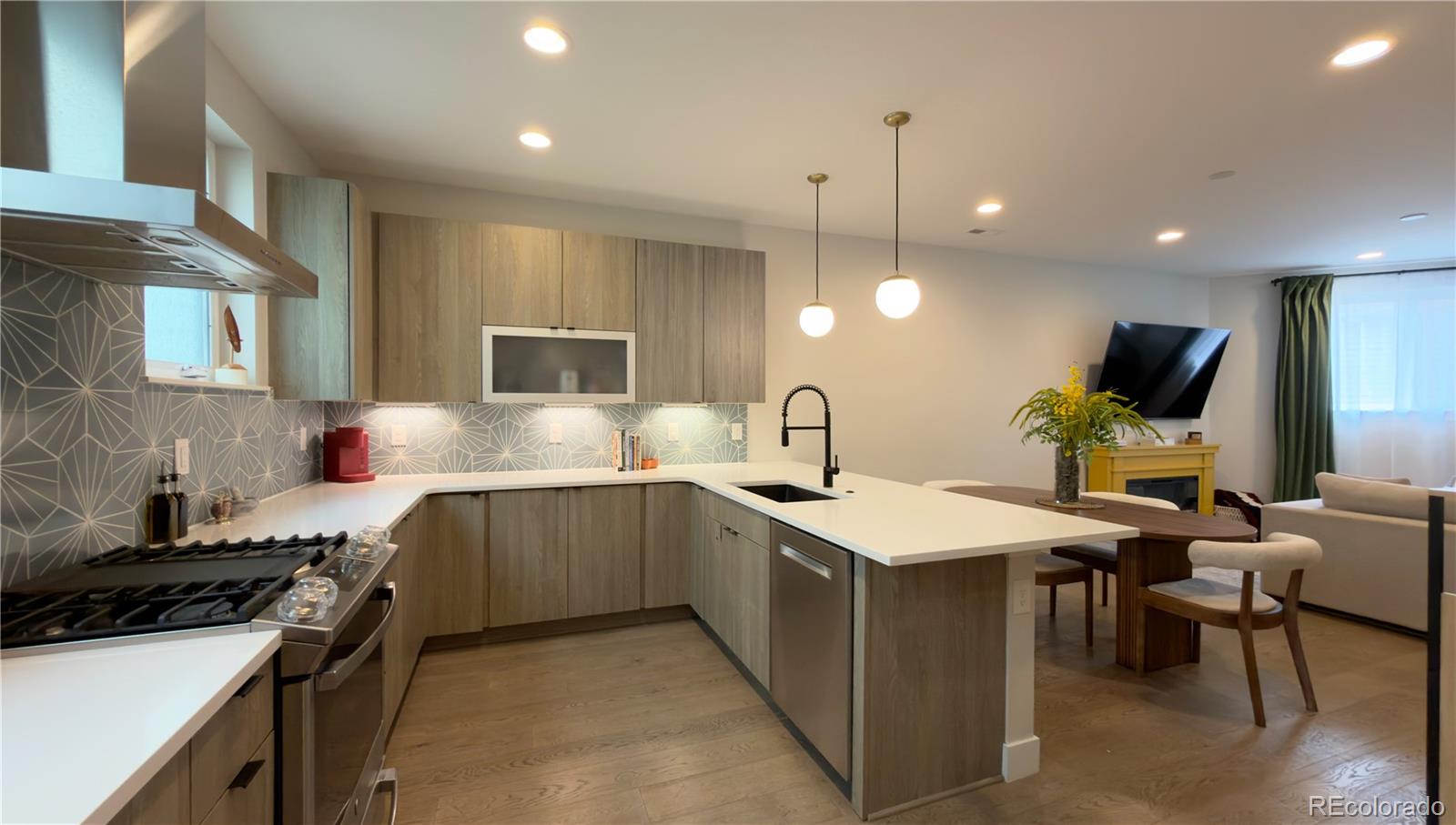 2870 Tremont Place Denver CO 80205