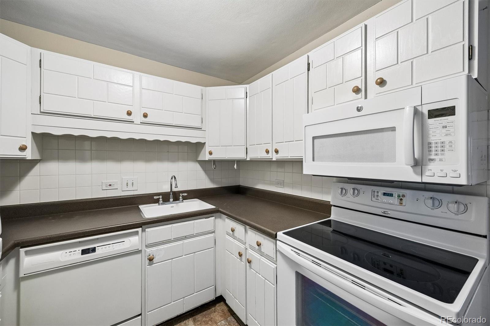 7801 W 35th Avenue Wheat Ridge CO 80033