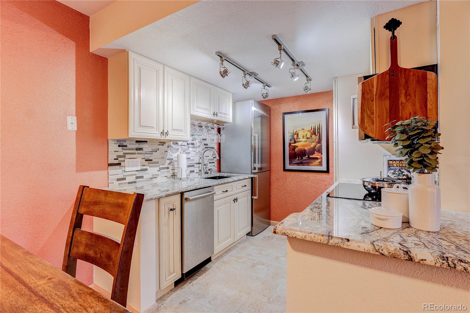 8335 Fairmount Drive Denver CO 80247