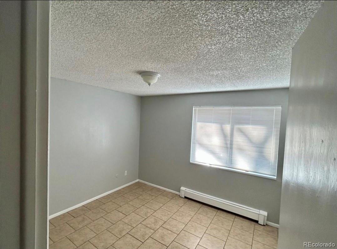 561 Geneva Street Aurora CO 80010