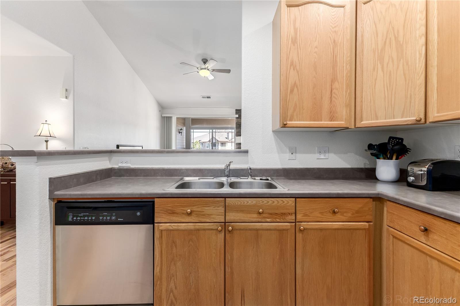 8497 S Hoyt Way Littleton CO 80128