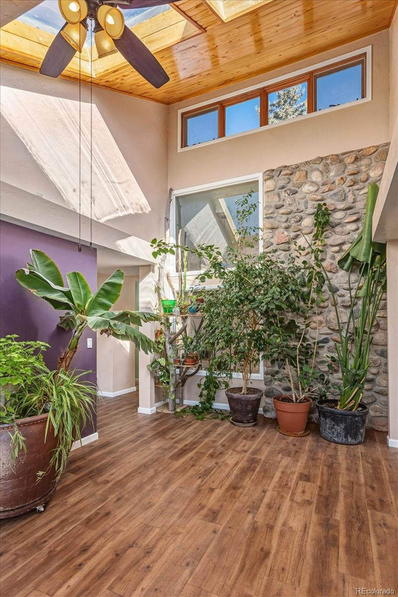 1247 J Street Salida CO 81201