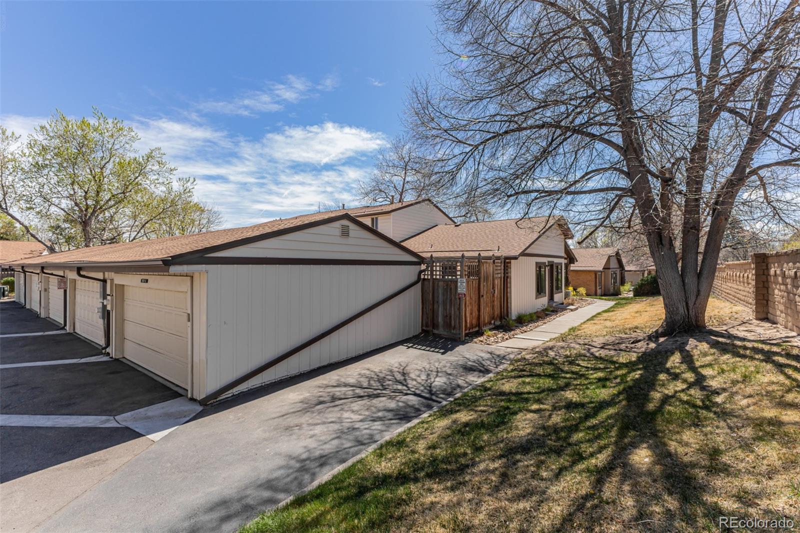 3571 S Kittredge Street Aurora CO 80013