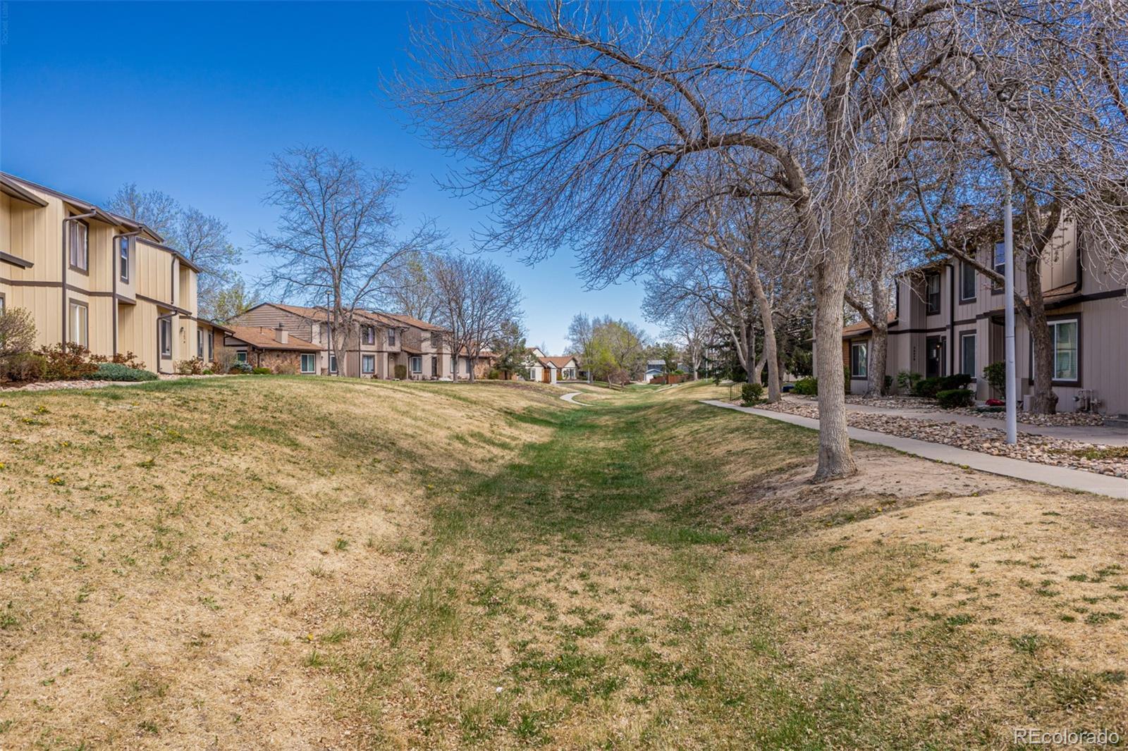 3571 S Kittredge Street Aurora CO 80013