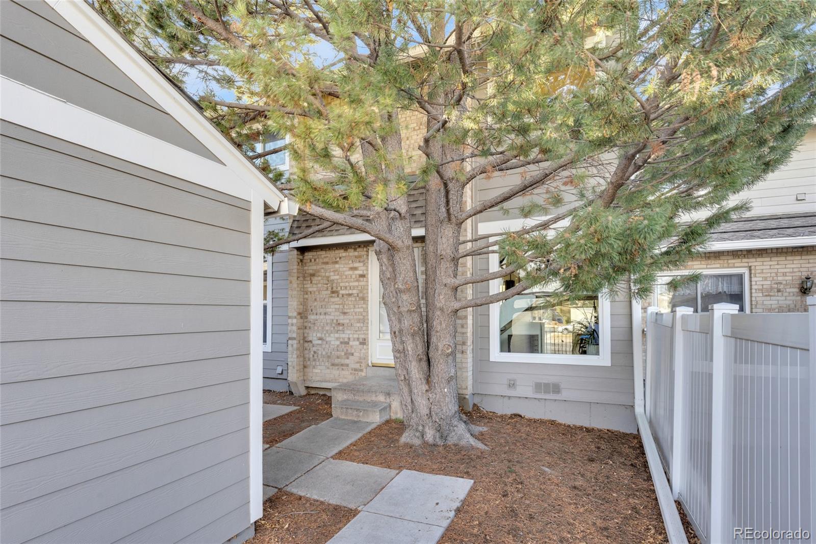 7165 S Vine Circle W Centennial CO 80122