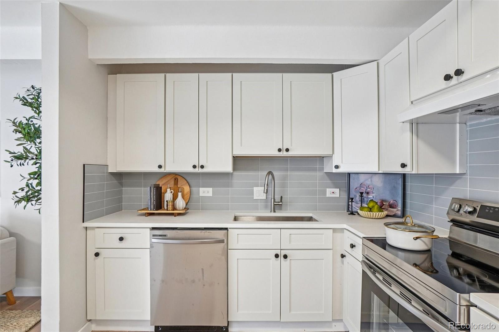 555 E 10th Avenue Denver CO 80203