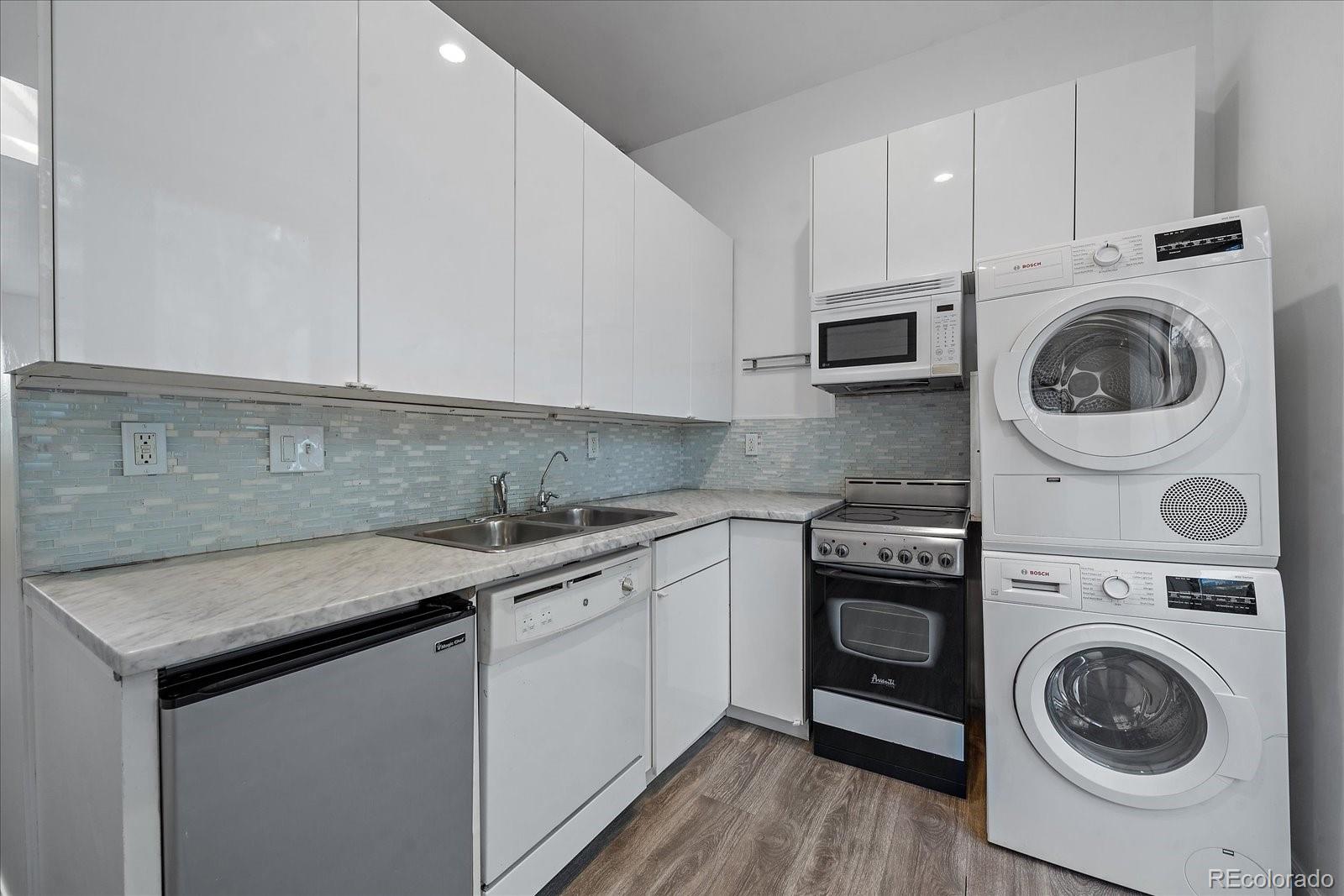 2524 Kensing Court Denver CO 80211