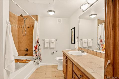 7240 W Custer Avenue Lakewood CO 80226