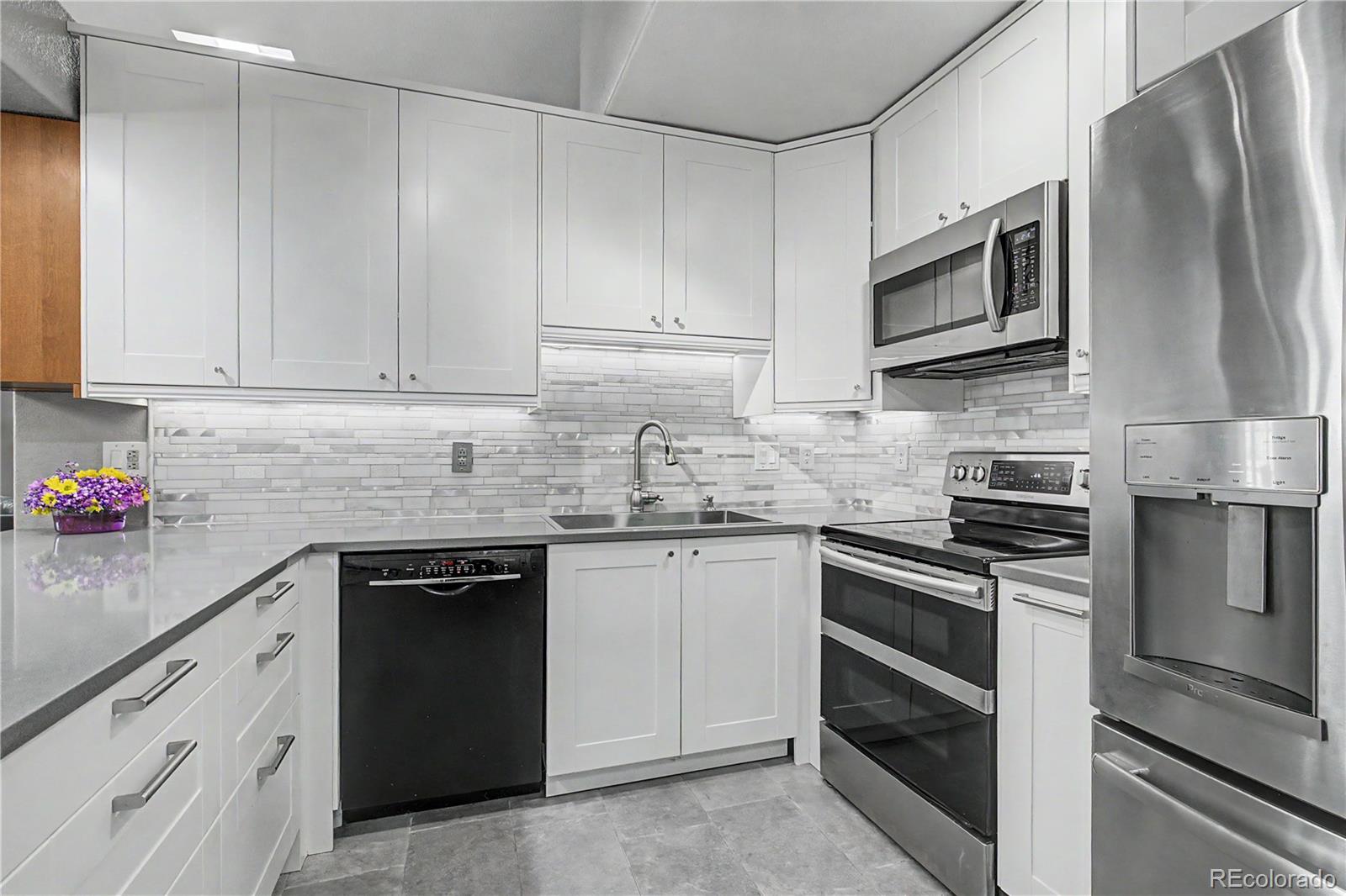 9115 W Cedar Drive Lakewood CO 80226