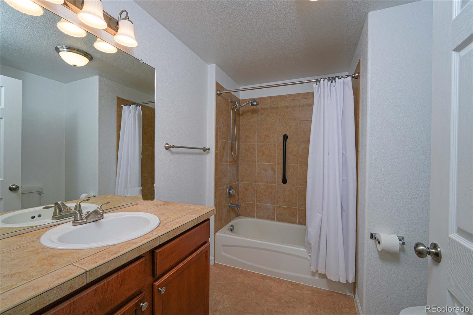 22580 E Ontario Drive Aurora CO 80016
