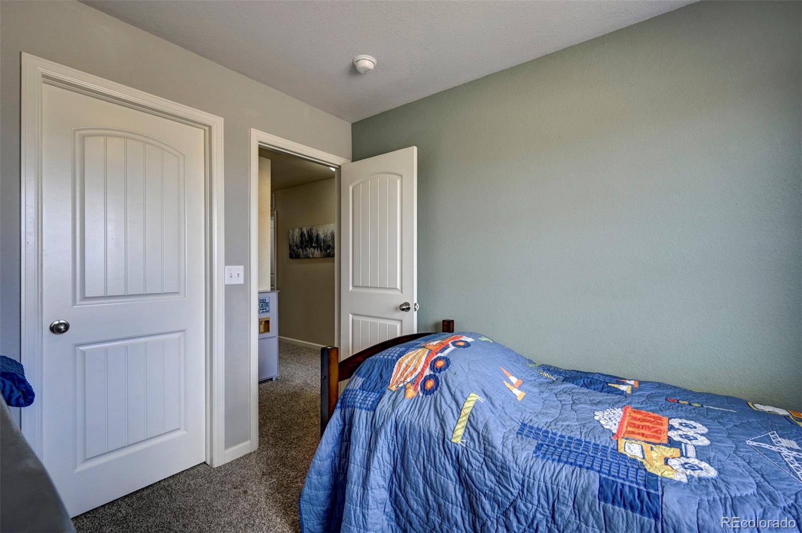 5644 Shamrock Heights Colorado Springs CO 80923