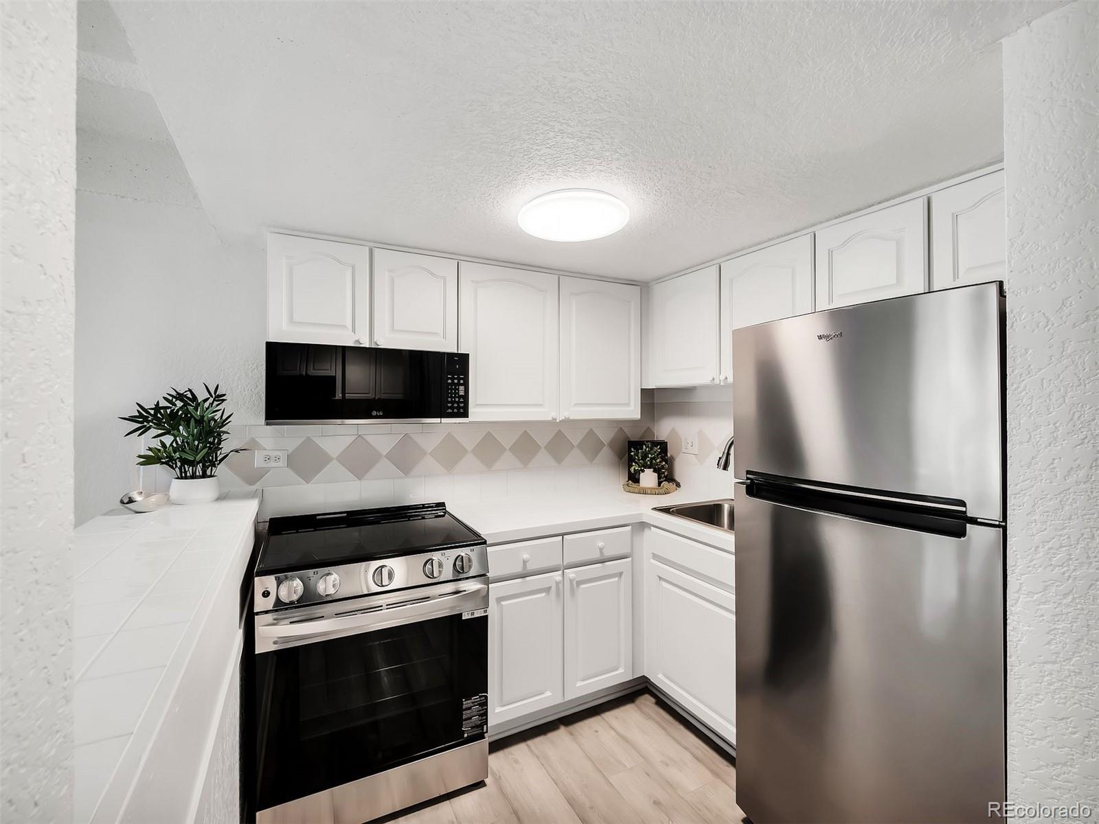 655 N Pearl Street Denver CO 80203
