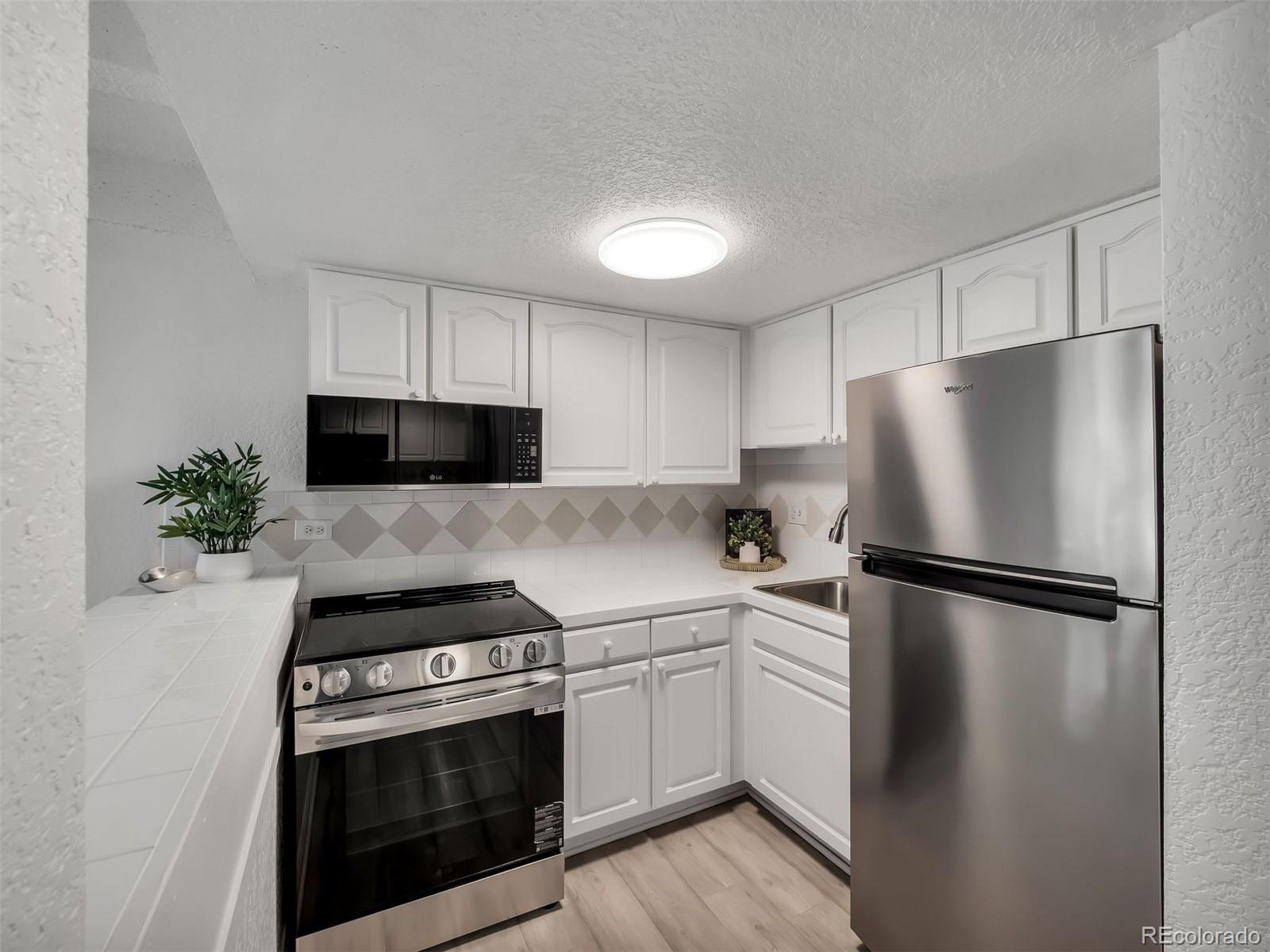 655 N Pearl Street Denver CO 80203