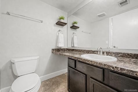 4866 S Dudley Street Littleton CO 80123