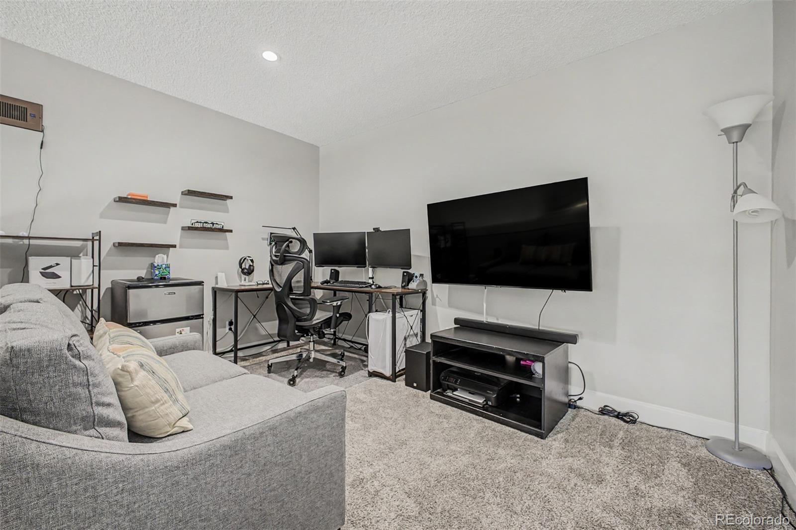 4866 S Dudley Street Littleton CO 80123