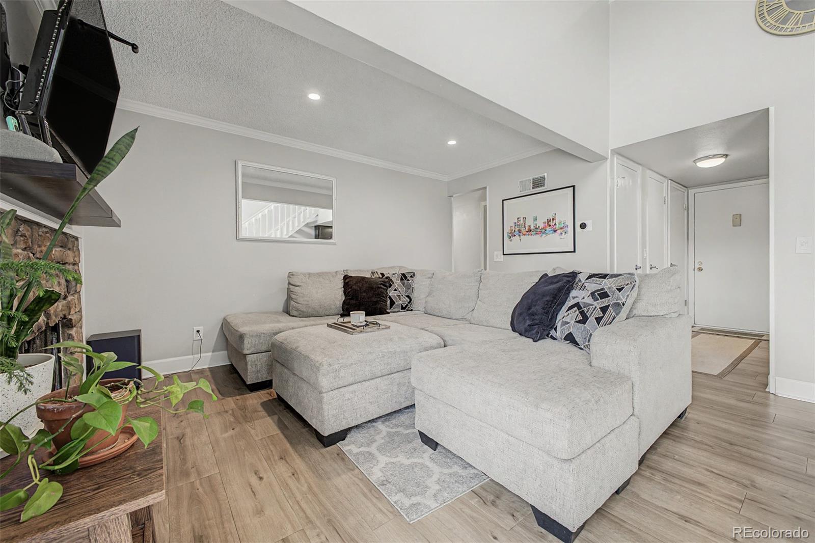 4866 S Dudley Street Littleton CO 80123