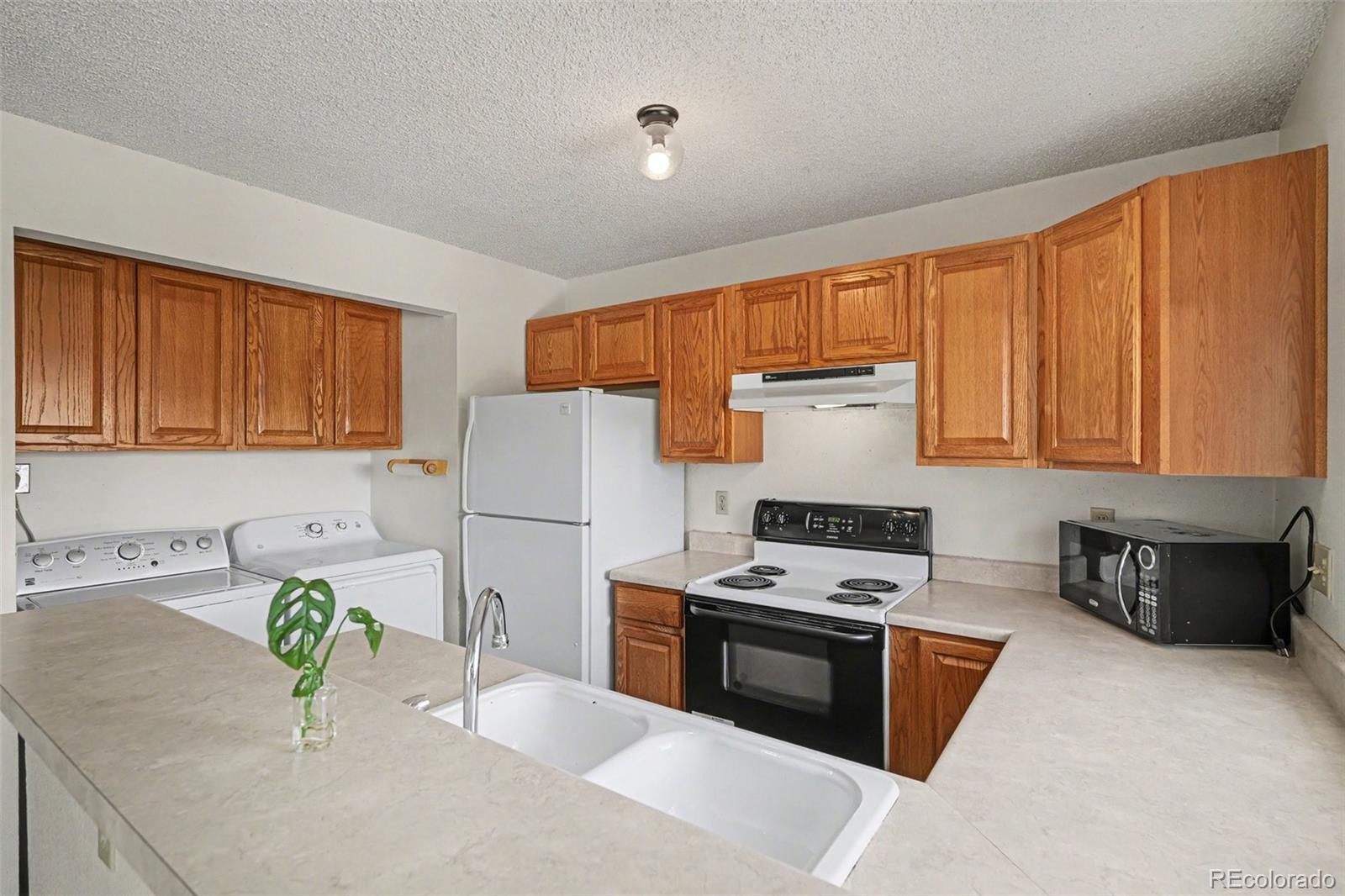 1110 S Waco Street Aurora CO 80017