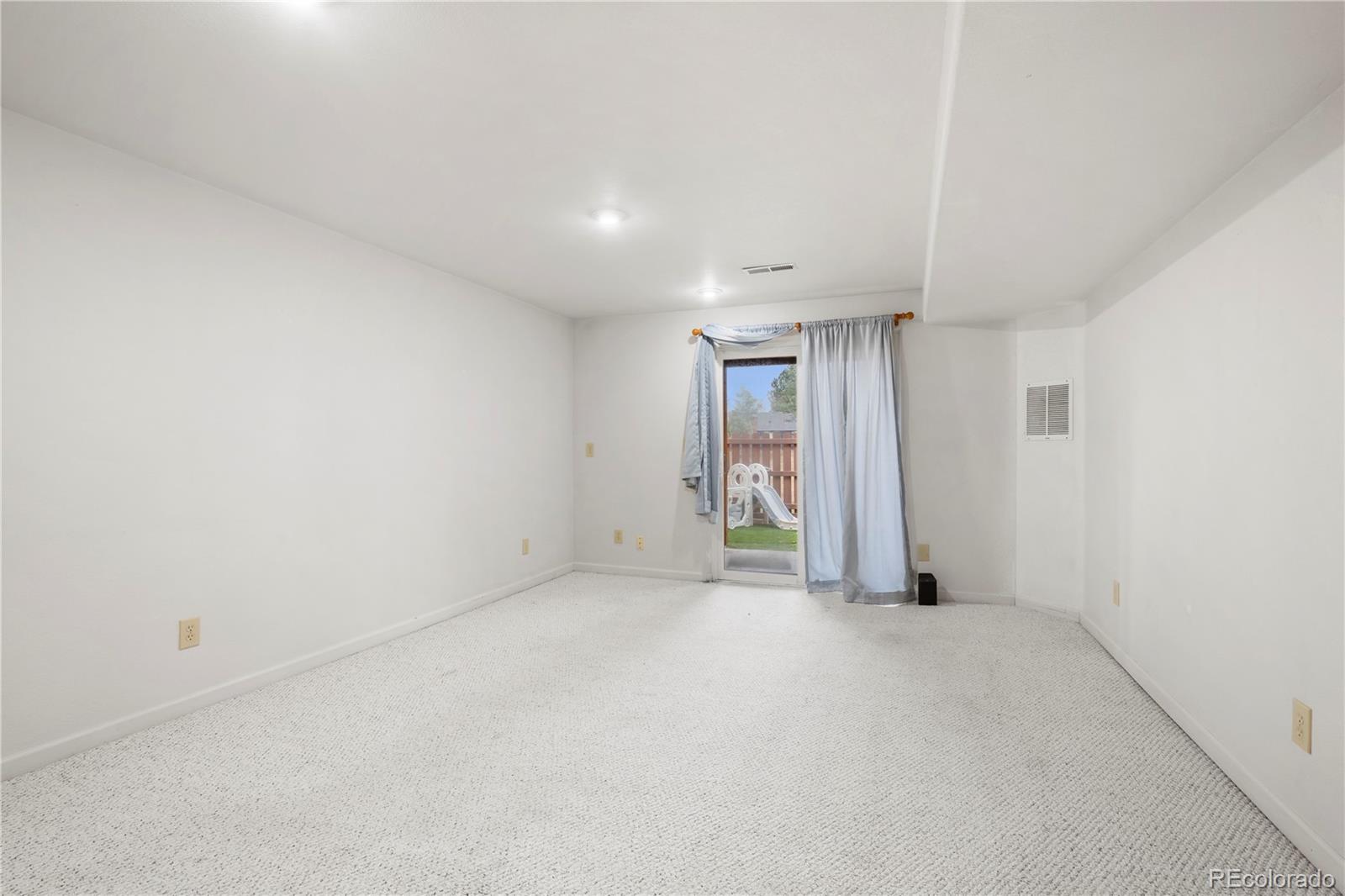 1242 S Idalia Street Aurora CO 80017