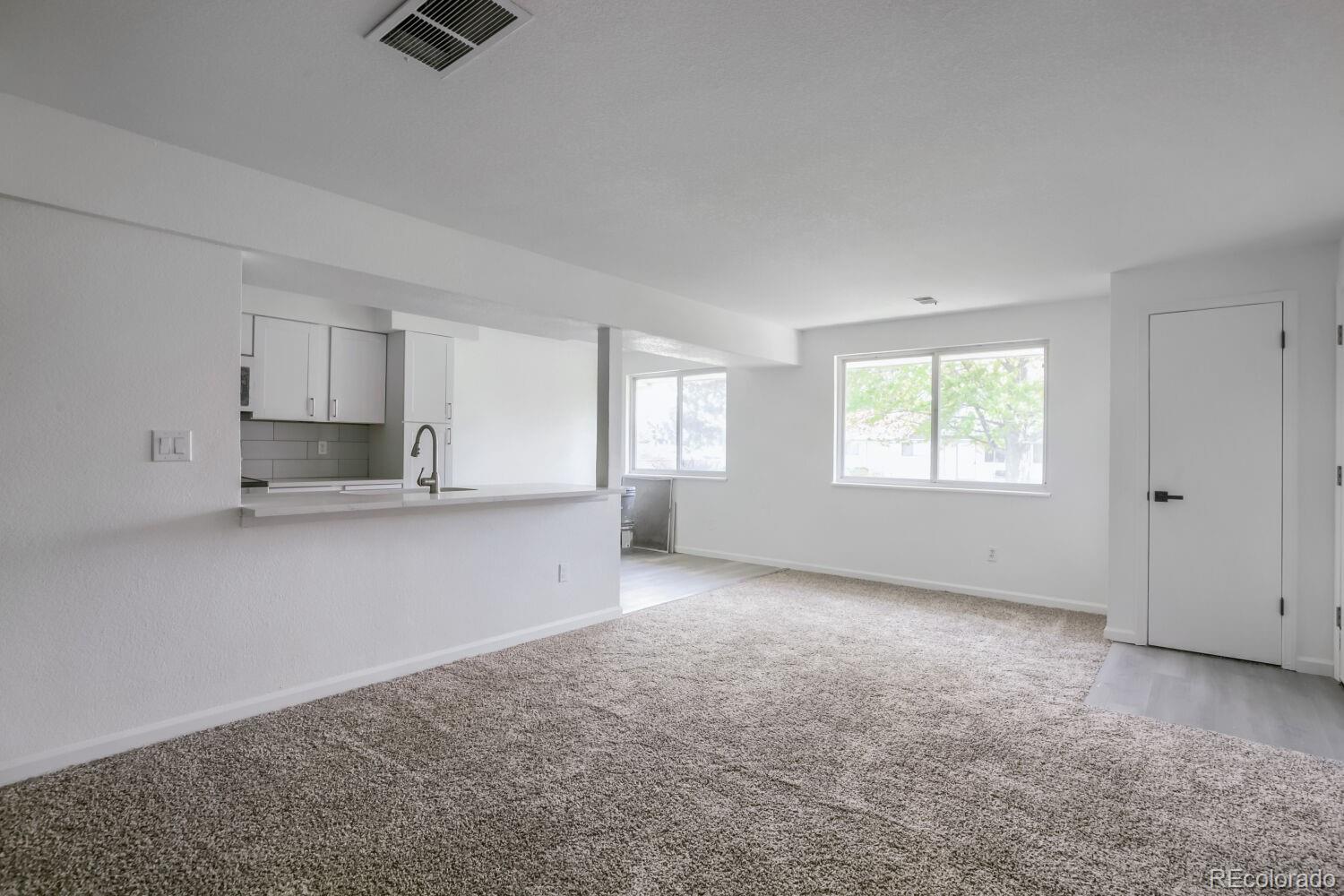 1142 S Eagle Circle Aurora CO 80012