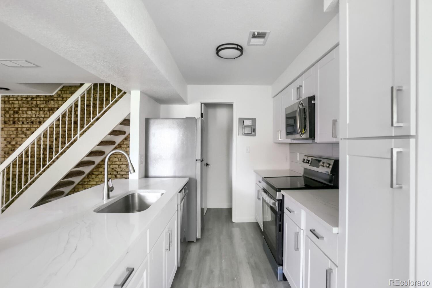 1142 S Eagle Circle Aurora CO 80012