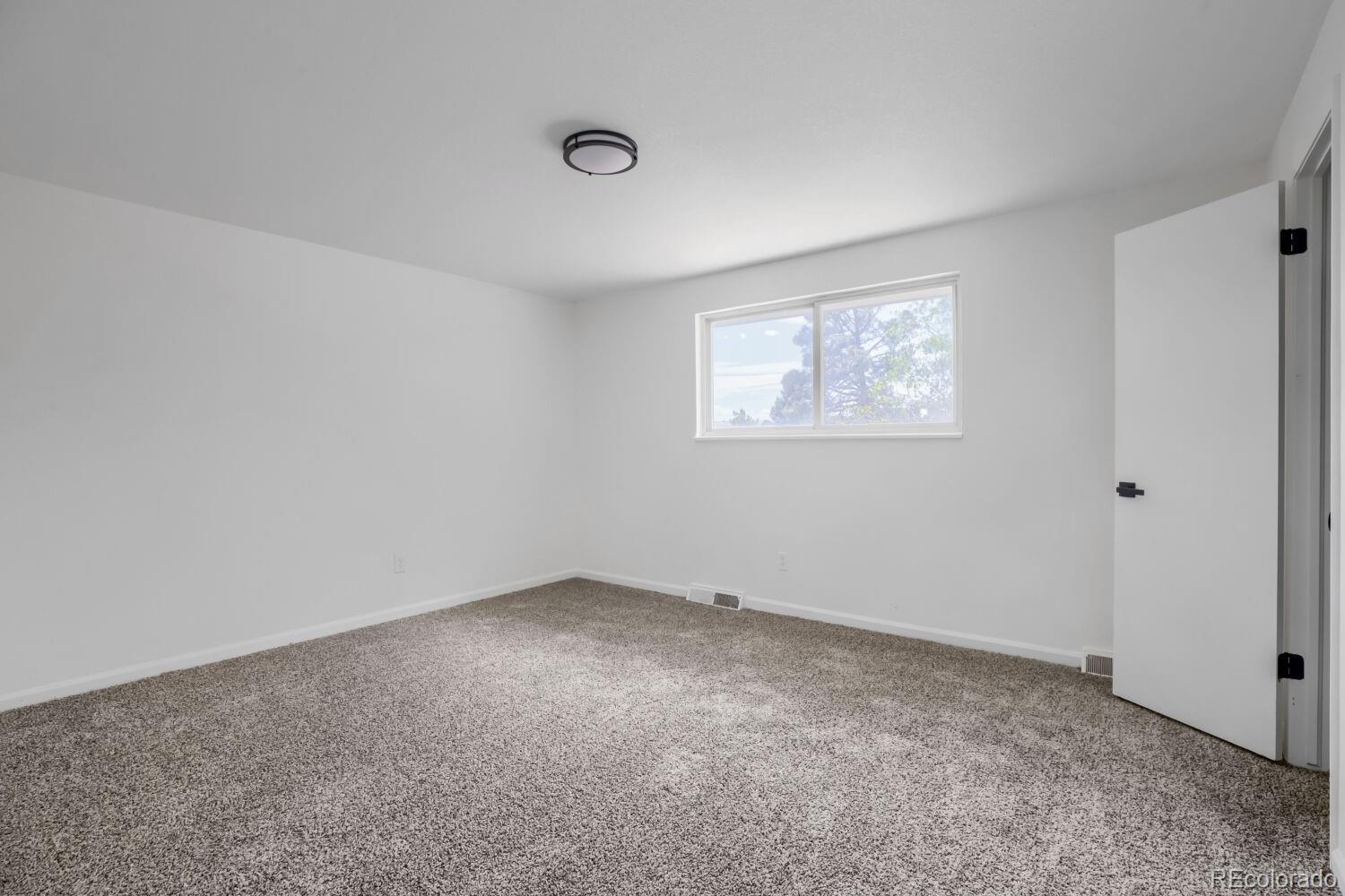 1142 S Eagle Circle Aurora CO 80012