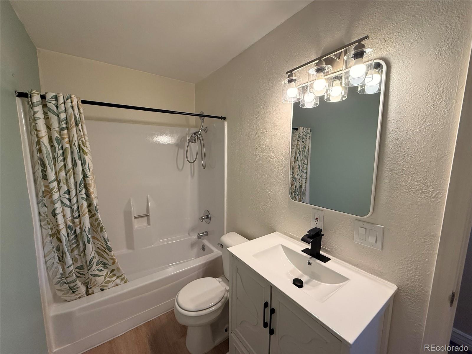 10722 E Exposition Avenue Aurora CO 80012