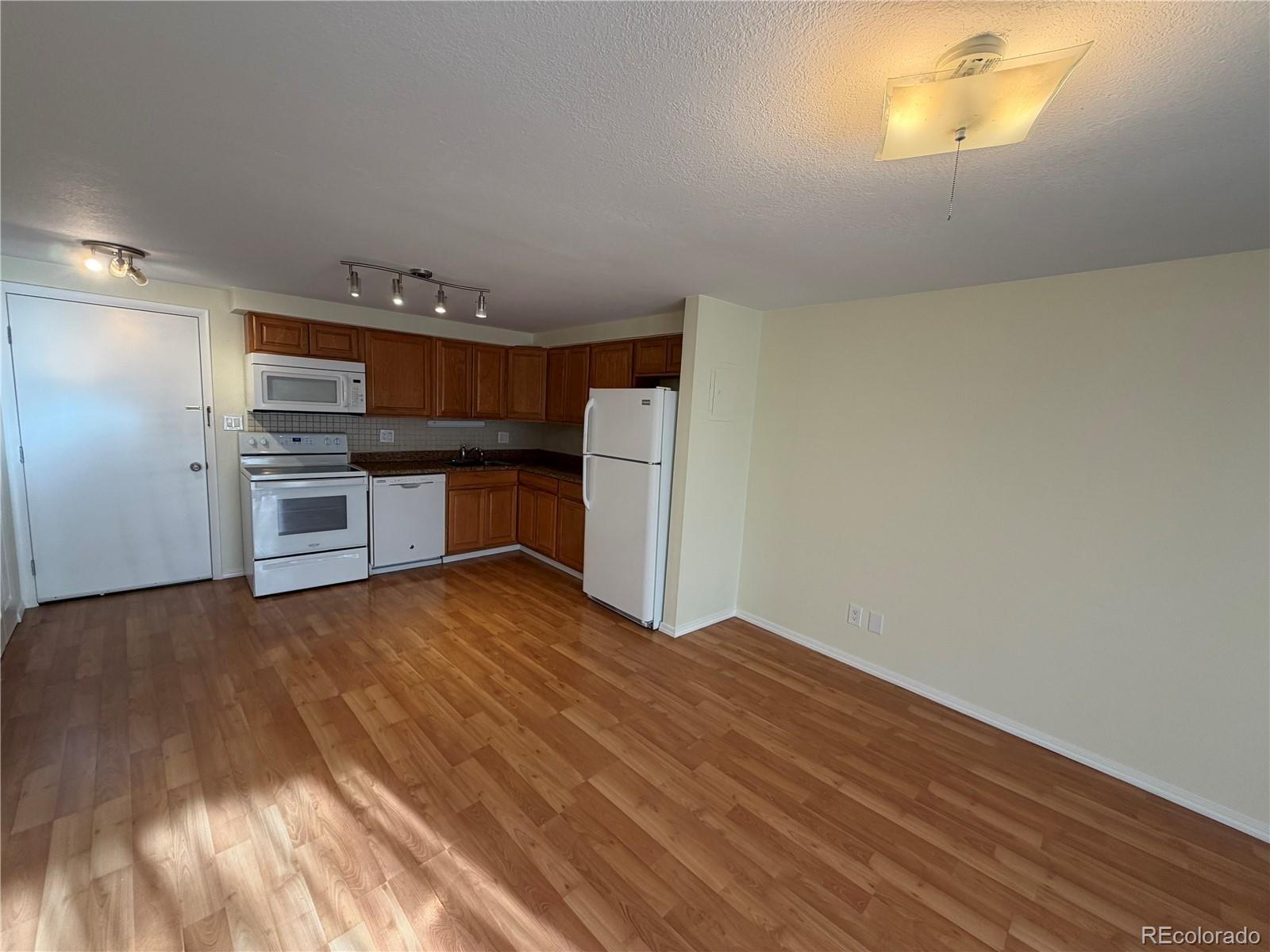 1304 S Parker Road Denver CO 80231