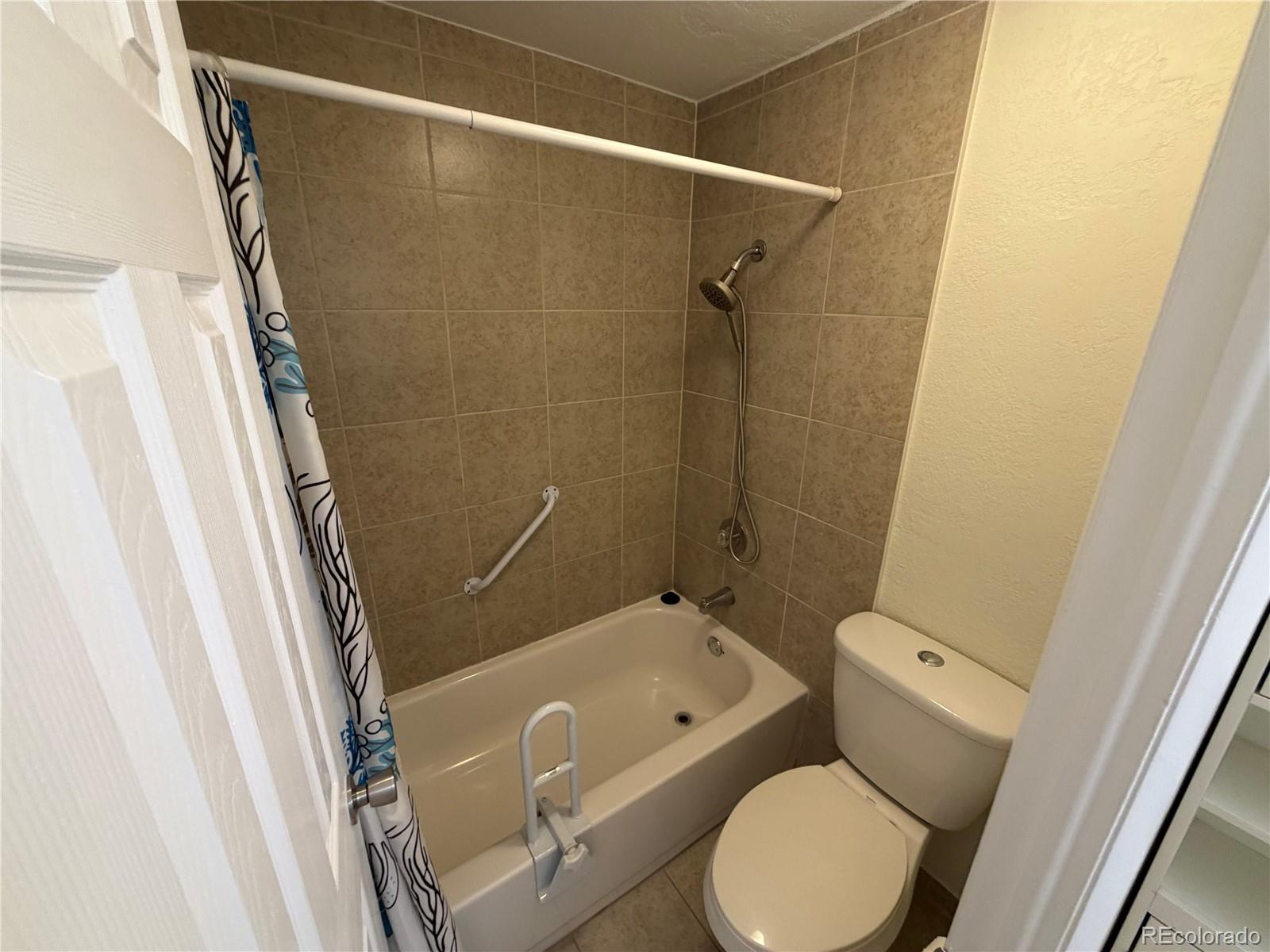 1304 S Parker Road Denver CO 80231