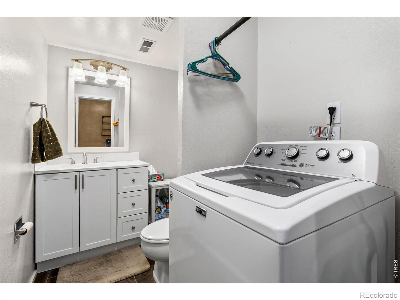 985 W 10th Street Loveland CO 80537
