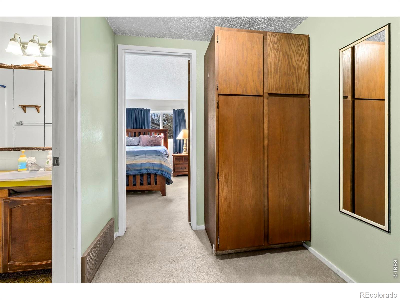 985 W 10th Street Loveland CO 80537