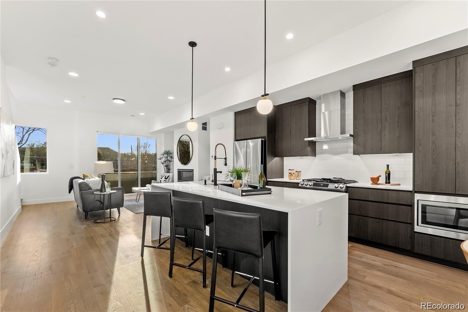 2128 Applewood Drive Lakewood CO 80215