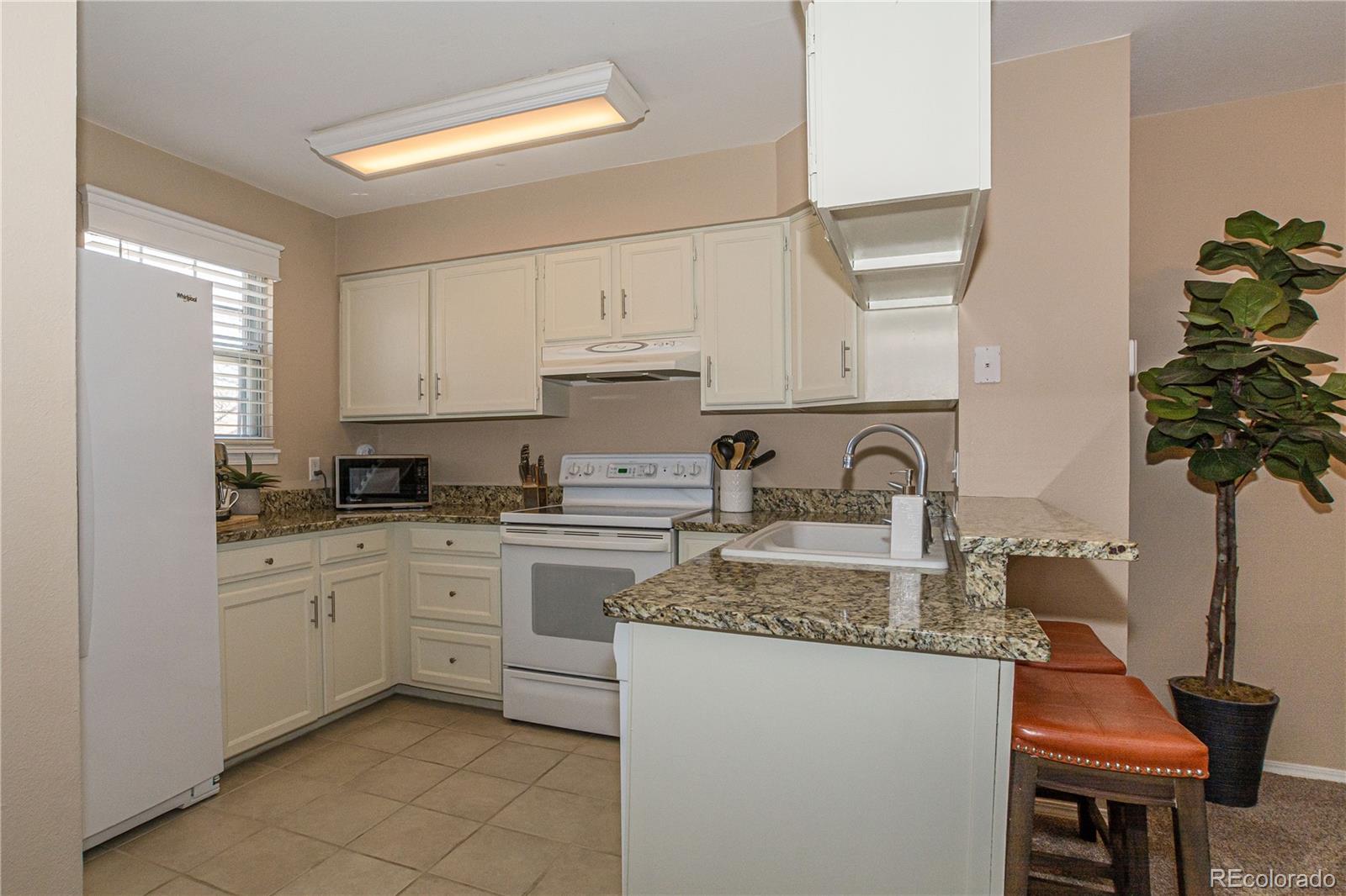 1811 S Quebec Way Denver CO 80231