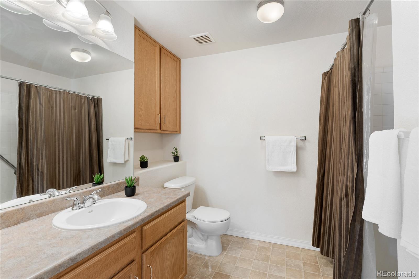 8726 S Kline Street Littleton CO 80127