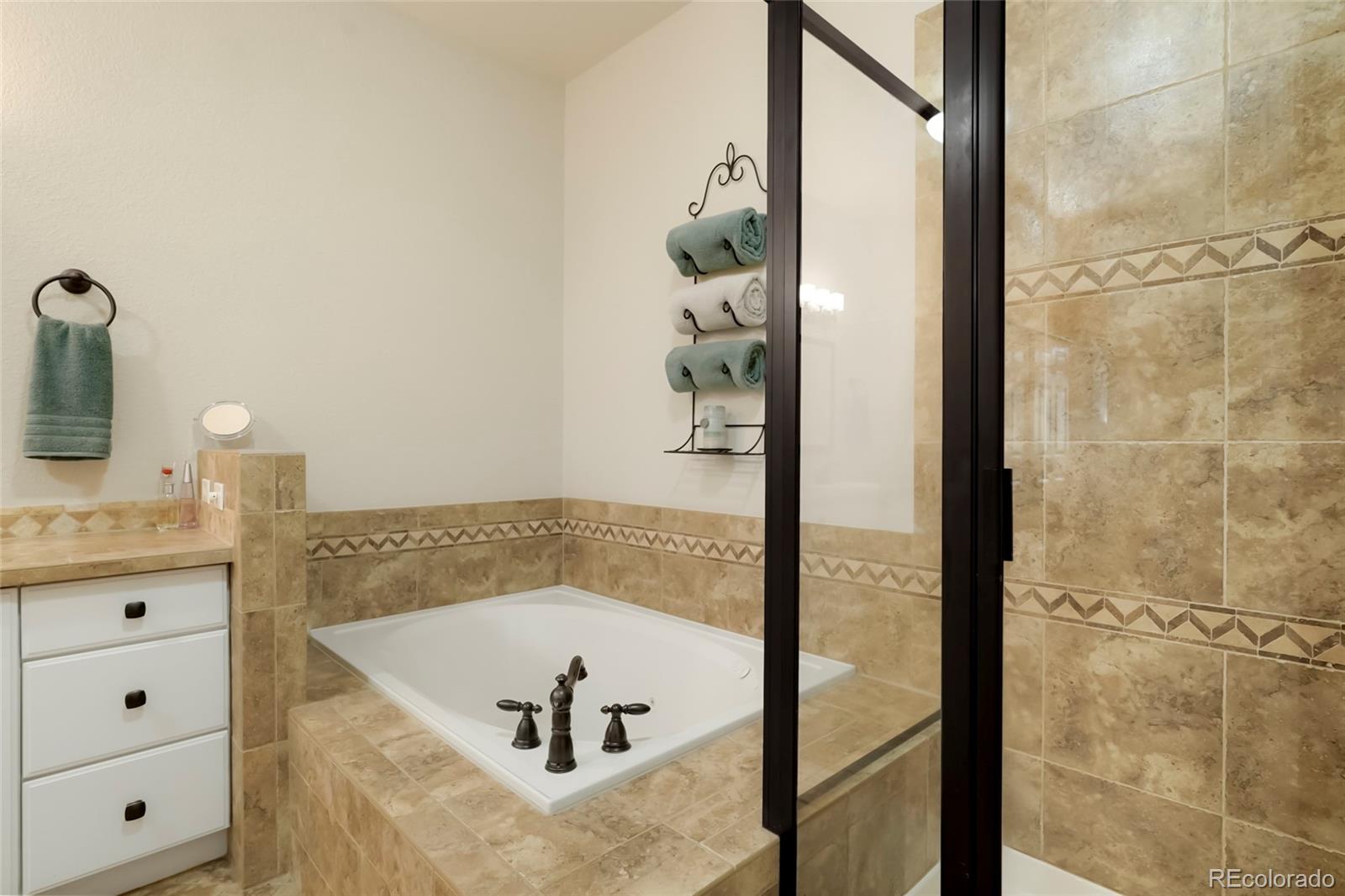 8344 S Peninsula Drive Littleton CO 80120